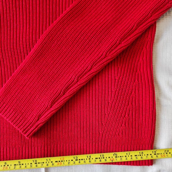 Sweater - Picture 5 of 10